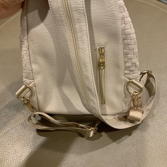 Off white Faux Leather woven Back pack - Picture 4 of 5